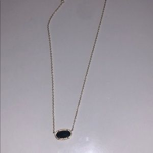 Kendra Scott Balck & Gold pendant necklace